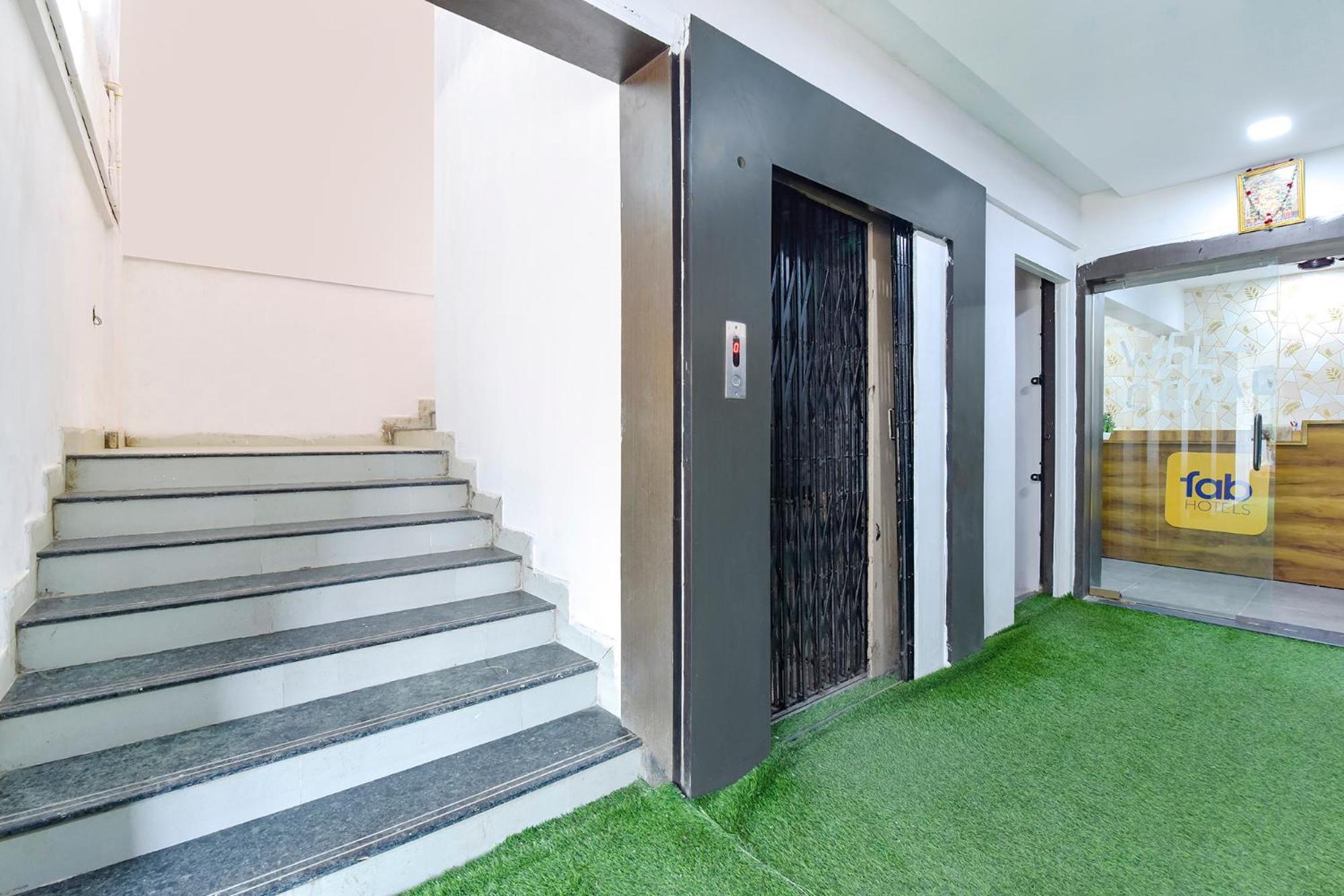 Fabhotel Star Amhedabad Dış mekan fotoğraf