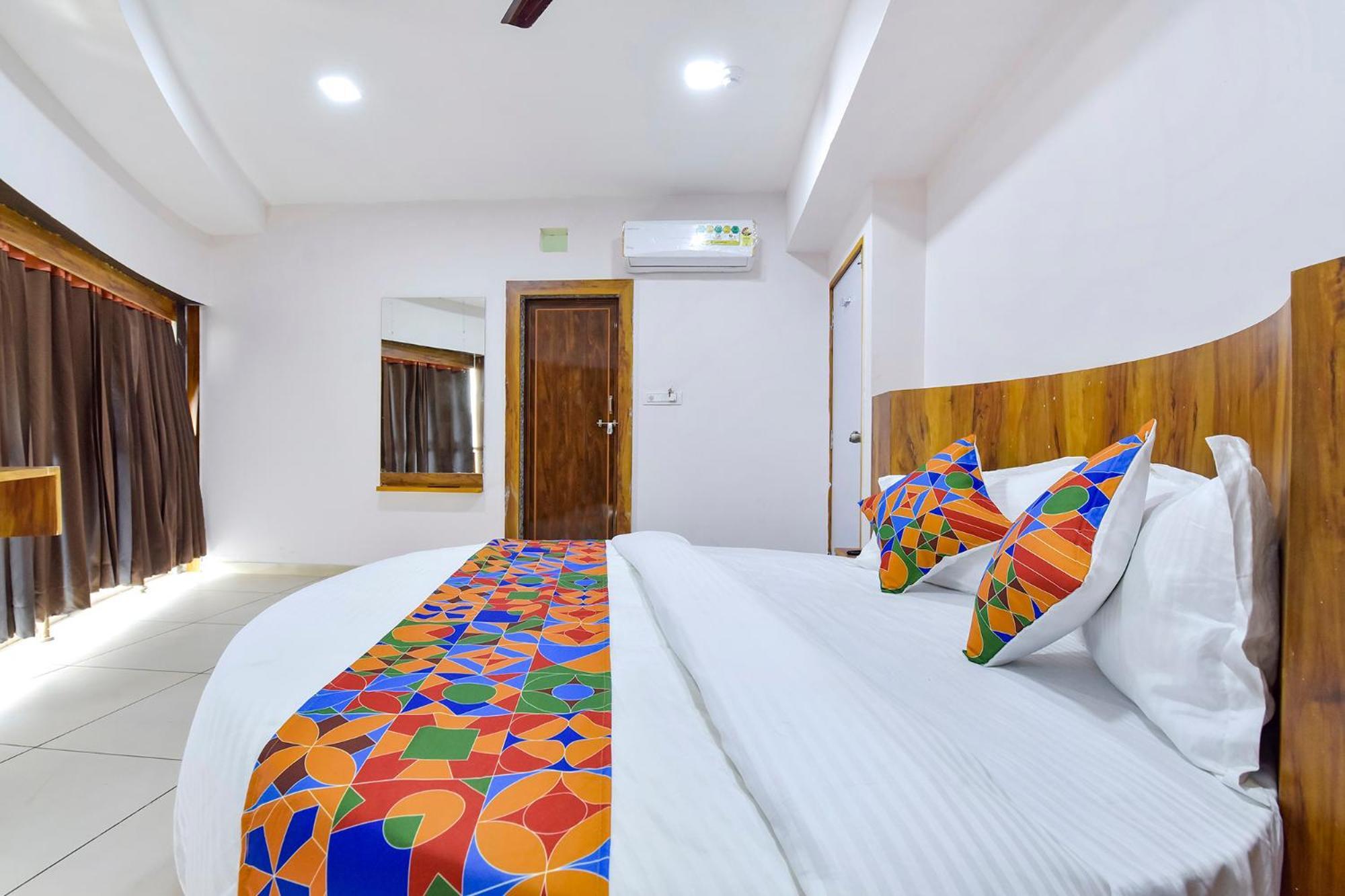 Fabhotel Star Amhedabad Dış mekan fotoğraf