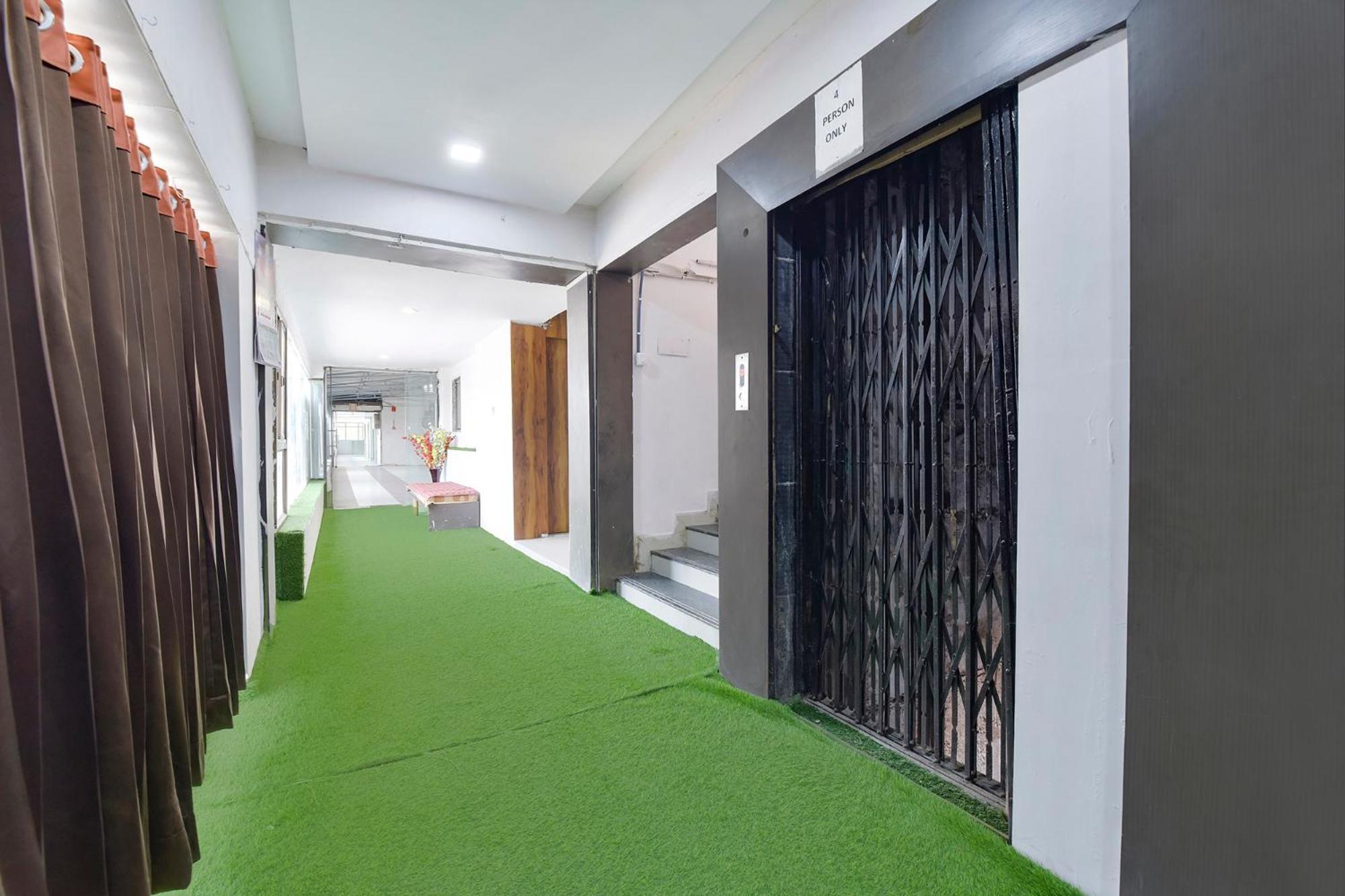 Fabhotel Star Amhedabad Dış mekan fotoğraf
