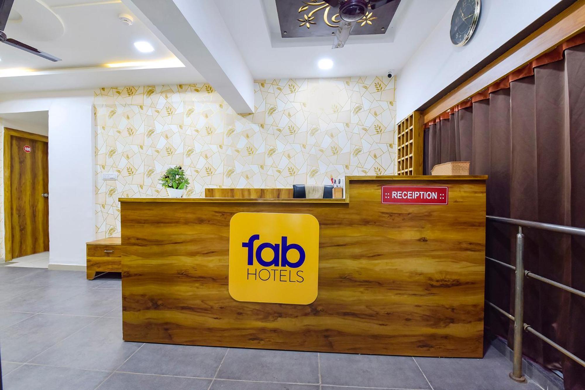 Fabhotel Star Amhedabad Dış mekan fotoğraf