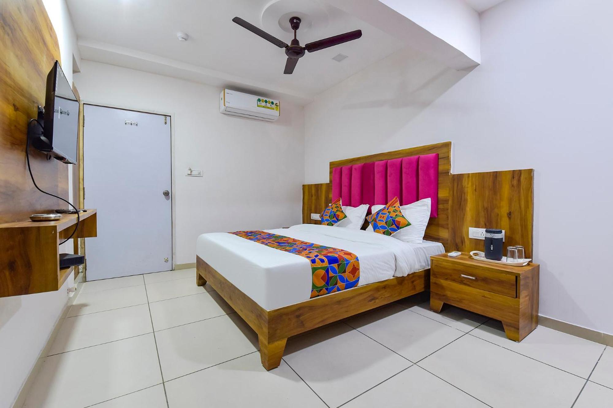 Fabhotel Star Amhedabad Dış mekan fotoğraf
